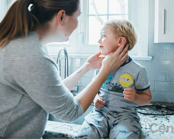 بیماری‌های مادرزادی گوش در زنجان